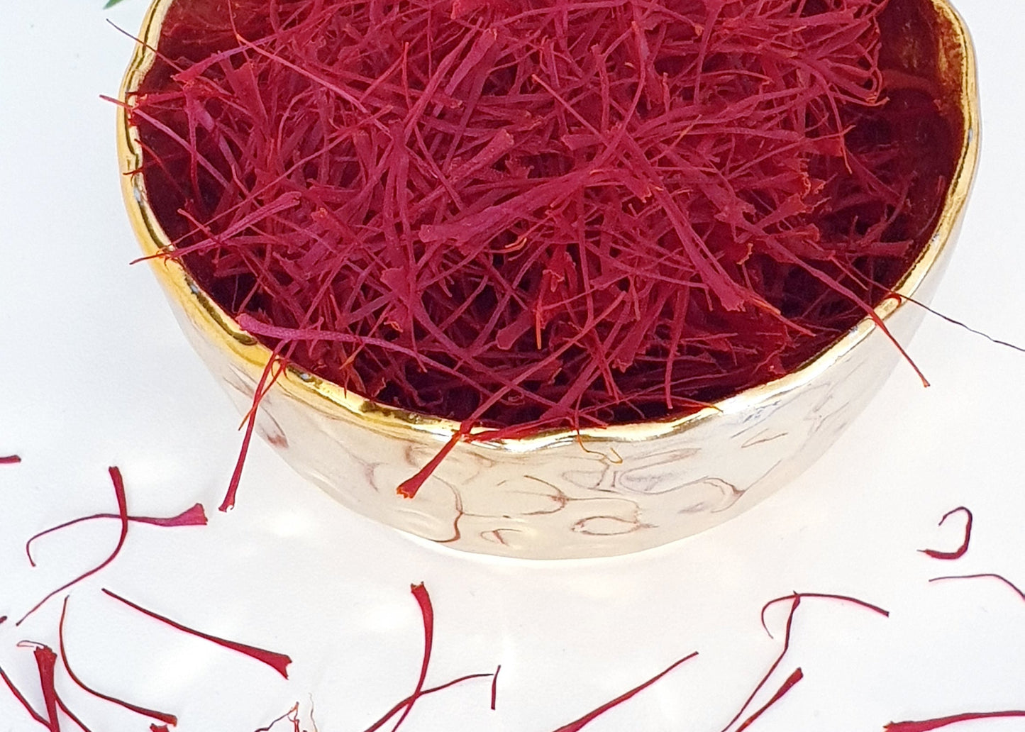 Premium Negin Saffron Bundle 3g Saffron + A Saffron Steamer + 15g Cardamom