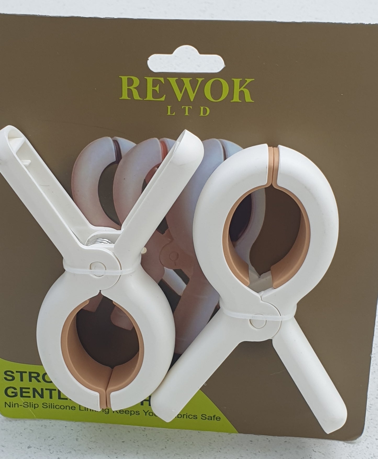 Clothes/Towel Holder