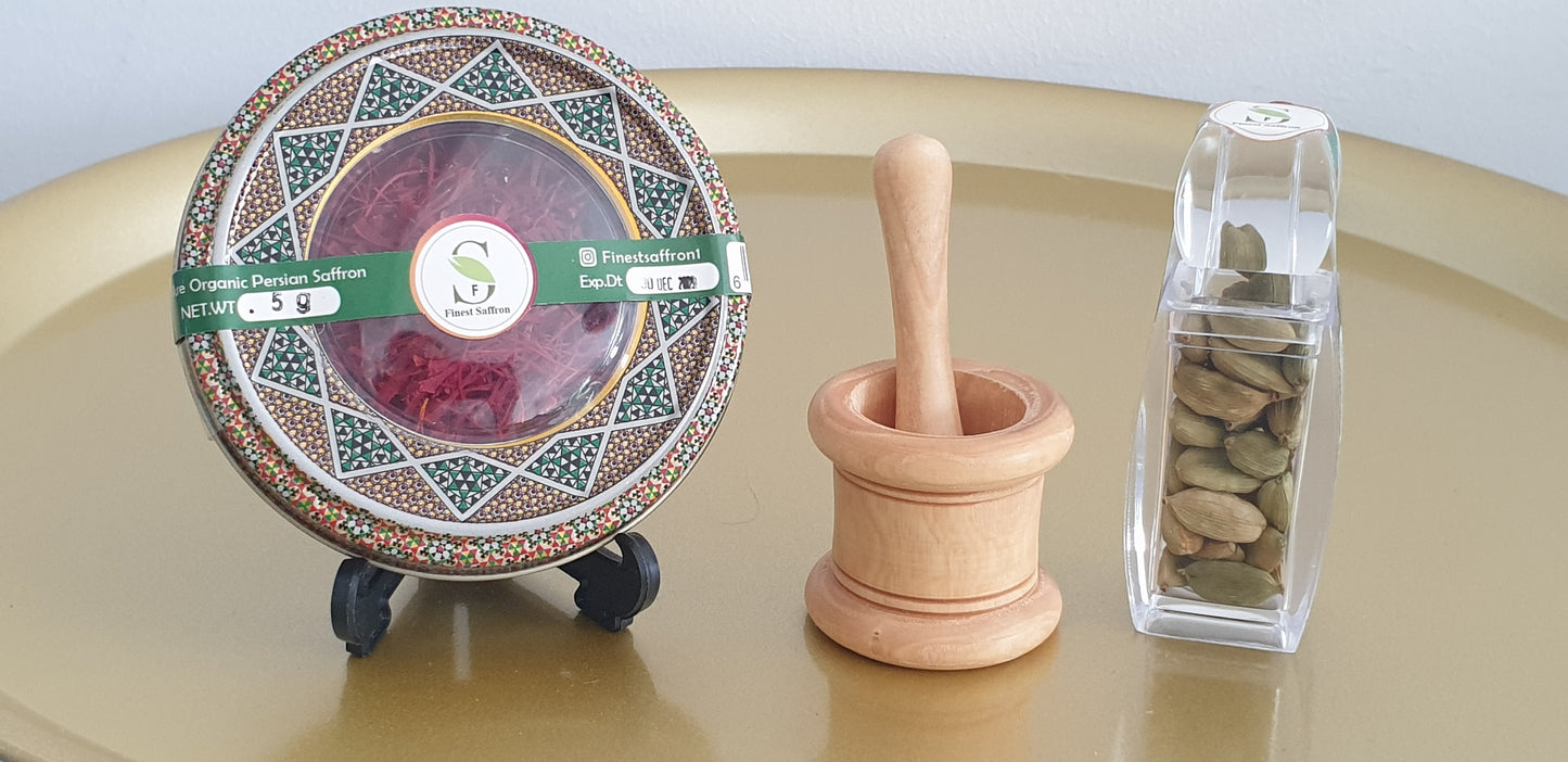 Premium Negin Saffron Bundle 5g Premium Saffron + A bamboo grinder + 15g A+ Cardamom